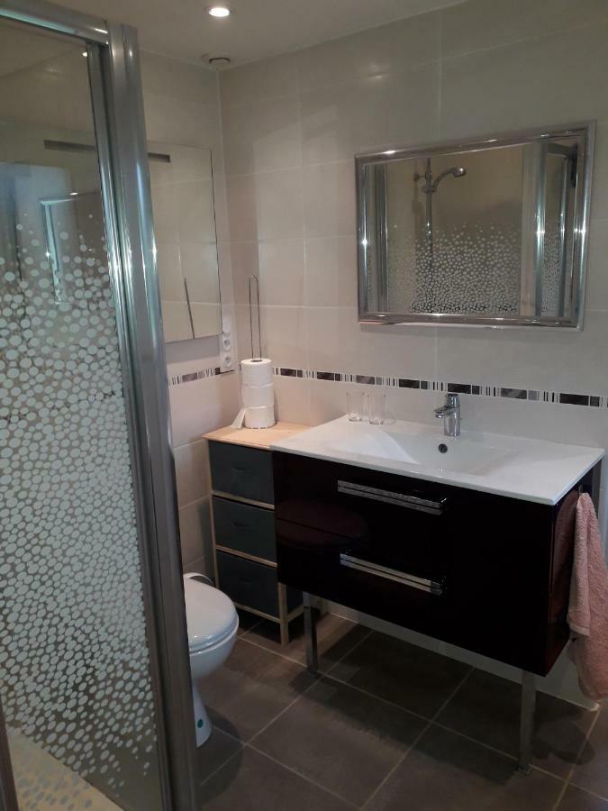 Maison De La Gare Apartment Tombeboeuf